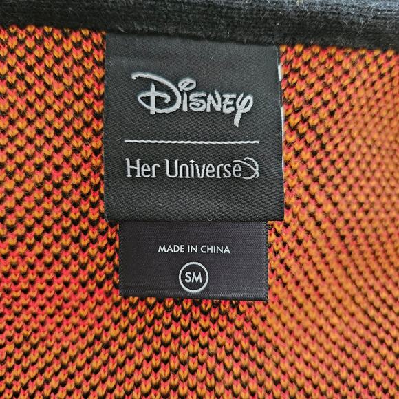 DISNEY Her Universe Hocus Pocus Dani Hooded Flyaway Halloween Cardigan Sz S/M - Picture 11 of 16